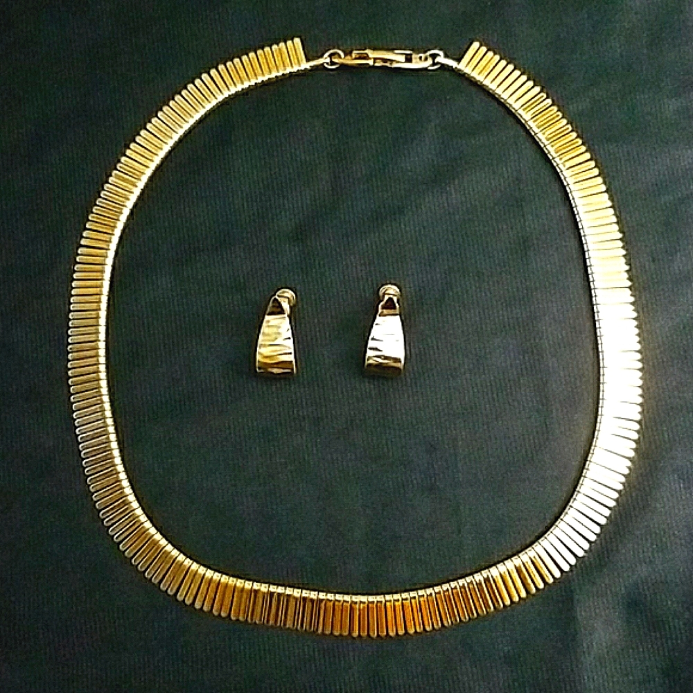 Necklace with matching earrings